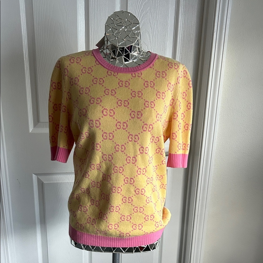 Gucci Women's Short Sleeve Sweater in Yellow and Pink L - Picture 2 of 13